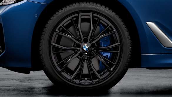 19-calowa kuta obręcz koła M Performance Double Spoke 786 M matowym kolorze Jet Black w BMW serii 5 Touring G31 19-calowa kuta obręcz koła M Performance Double Spoke 786 M w matowym kolorze Jet Black w BMW serii 5 Touring G31, modernizacja 2020