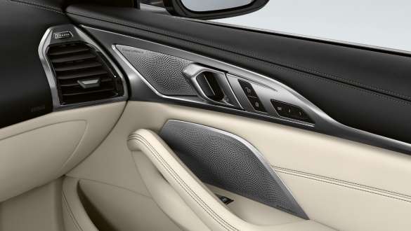 BMW M850i xDrive, szary drawit metalizowany, Bowers & Wilkins Diamond Surround Sound System. BMW M850i xDrive, szary drawit metalizowany, Bowers & Wilkins Diamond Surround Sound System.