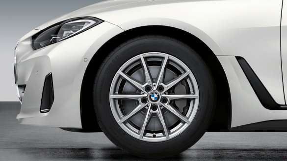 18-calowe odlewane obręcze kół BMW Double Spoke 853 Gunmetal Grey BMW i4 eDrive40 G26 2021 18-calowe odlewane obręcze kół BMW Double Spoke 853 Gunmetal Grey BMW i4 eDrive40 G26 2021