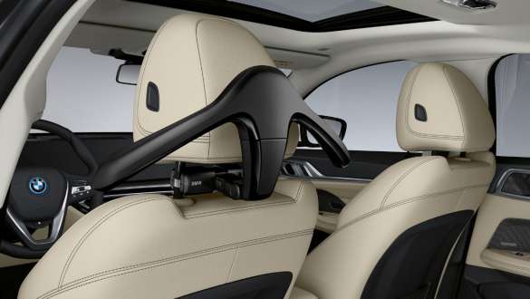 Wieszak na odzież BMW do systemu Travel & Comfort BMW i4 eDrive40 G26 2021 Wieszak na odzież BMW do systemu Travel & Comfort BMW i4 eDrive40 G26 2021