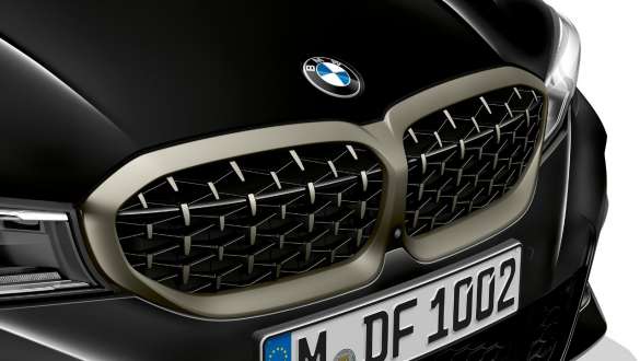 Pakiet aerodynamiczny M, BMW M340i xDrive Limuzyna G20 2020 BMW M340i xDrive Limuzyna G20 2020, szafirowoczarny metalizowany, pakiet aerodynamiczny M, przód, zbliżenie