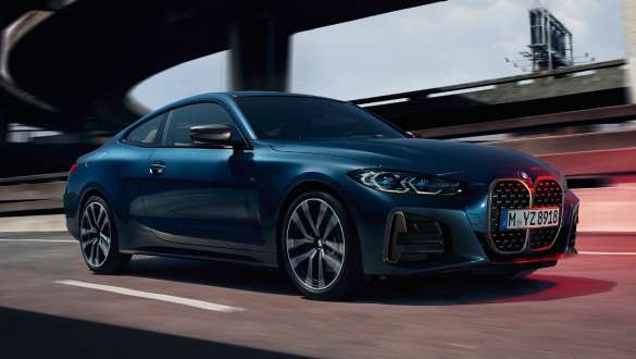 Sportowy mechanizm różnicowy M BMW M440i xDrive Coupé G22 2020 BMW M440i xDrive Coupé G22 2020, sportowy mechanizm różnicowy M, niebieski Arctic Race, metalizowany, półprofil