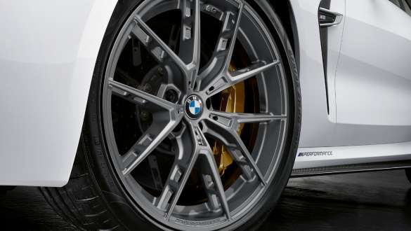 20-calowe kute obręcze kół M Performance Y Spoke 863 M matowy Ferric Grey akcesoria M Performance Parts BMW M8 Gran Coupé F93 LCI modernizacja 2022 BMW M8 Gran Coupé F93 LCI modernizacja 2022 akcesoria BMW M Performance Parts 20-calowa kuta obręcz M Performance Y Spoke 863 M matowy Ferric Grey