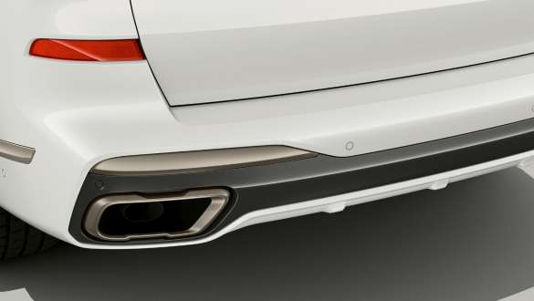 BMW X7 M ze sportowym układem wydechowym M G07 2019 BMW X7 M ze sportowym układem wydechowym M G07 2019 zbliżenie tyłu