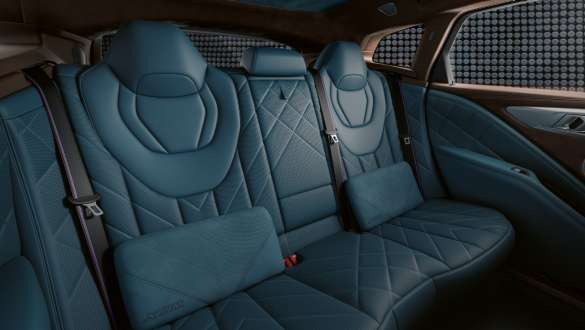 BMW XM G09 tylne siedzenia M Lounge BMW XM G09 wnętrze tylne siedzenia M Lounge