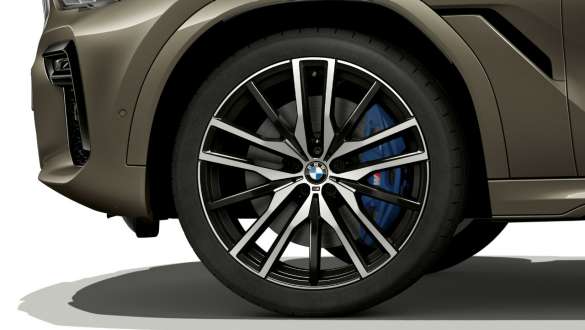 22-calowe obręcze kół M ze stopów lekkich Double Spoke 742 M Jet Black z ogumieniem mieszanym BMW X6 G06 2019 22-calowe obręcze kół M ze stopów lekkich Double Spoke 742 M Jet Black z ogumieniem mieszanym BMW X6 G06 2019