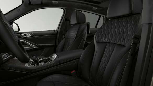 Sport seats BMW X6 G06 2019 Fotele sportowe BMW X6 G06 2019 wnętrze