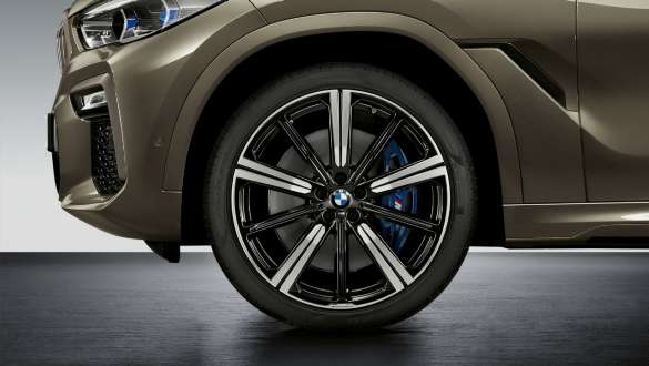 22-calowa obręcz koła M Performance ze stopów lekkich Star Spoke 749 M Bicolor BMW X6 G06 2019 22-calowa obręcz koła M Performance ze stopów lekkich Star Spoke 749 M Bicolor BMW X6 G06 2019