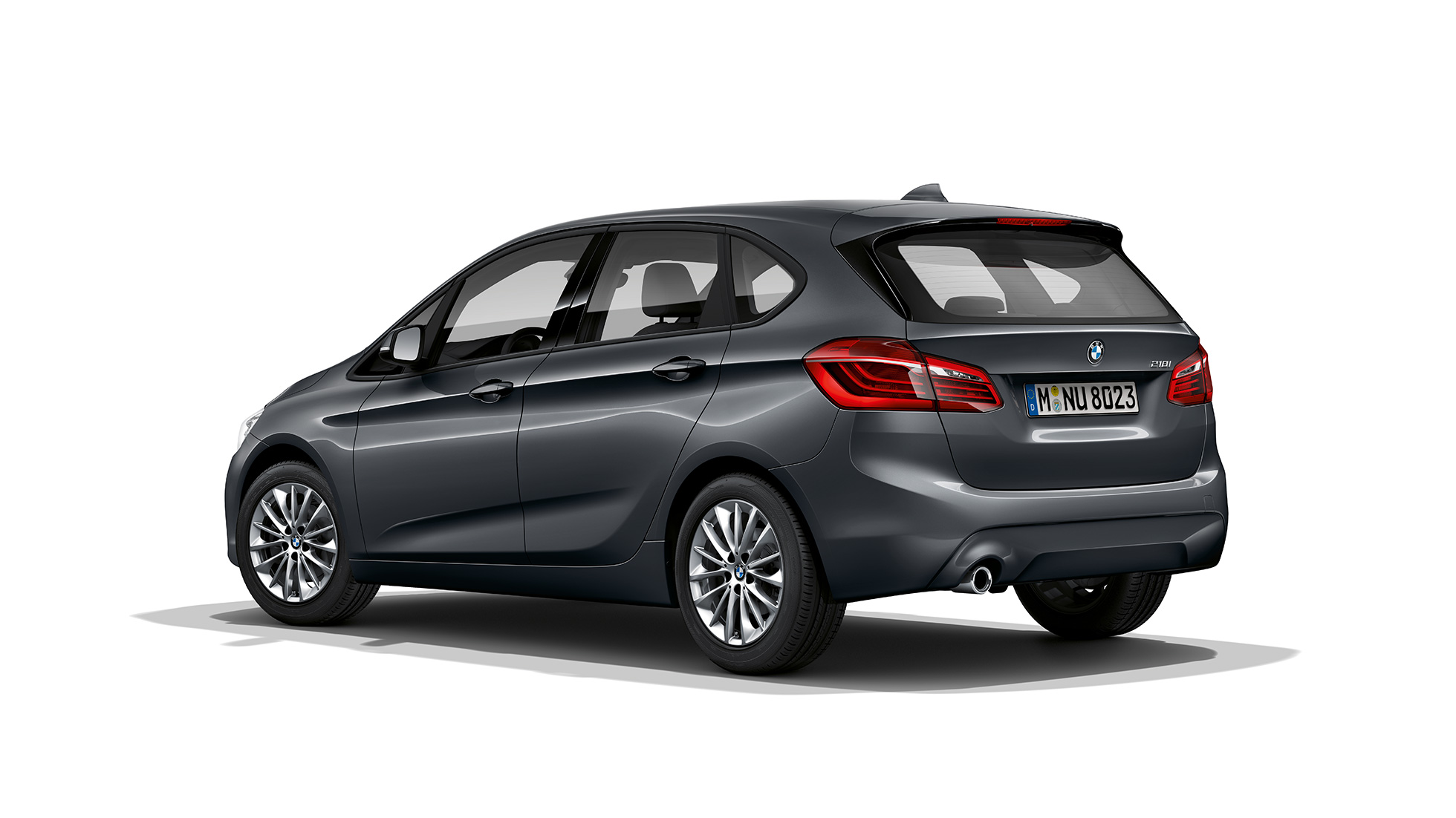 Tylny półprofil BMW serii 2 Active Tourer model Advantage BMW serii 2 Active Tourer 218i F45 2018, szary mineralny, metalizowany, tylny półprofil