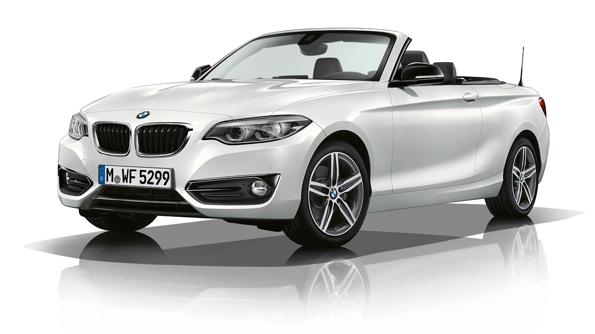 BMW serii 2 Cabrio, Model Sport Line, przedni półprofil BMW serii 2 Cabrio, Model Sport Line, przedni półprofil