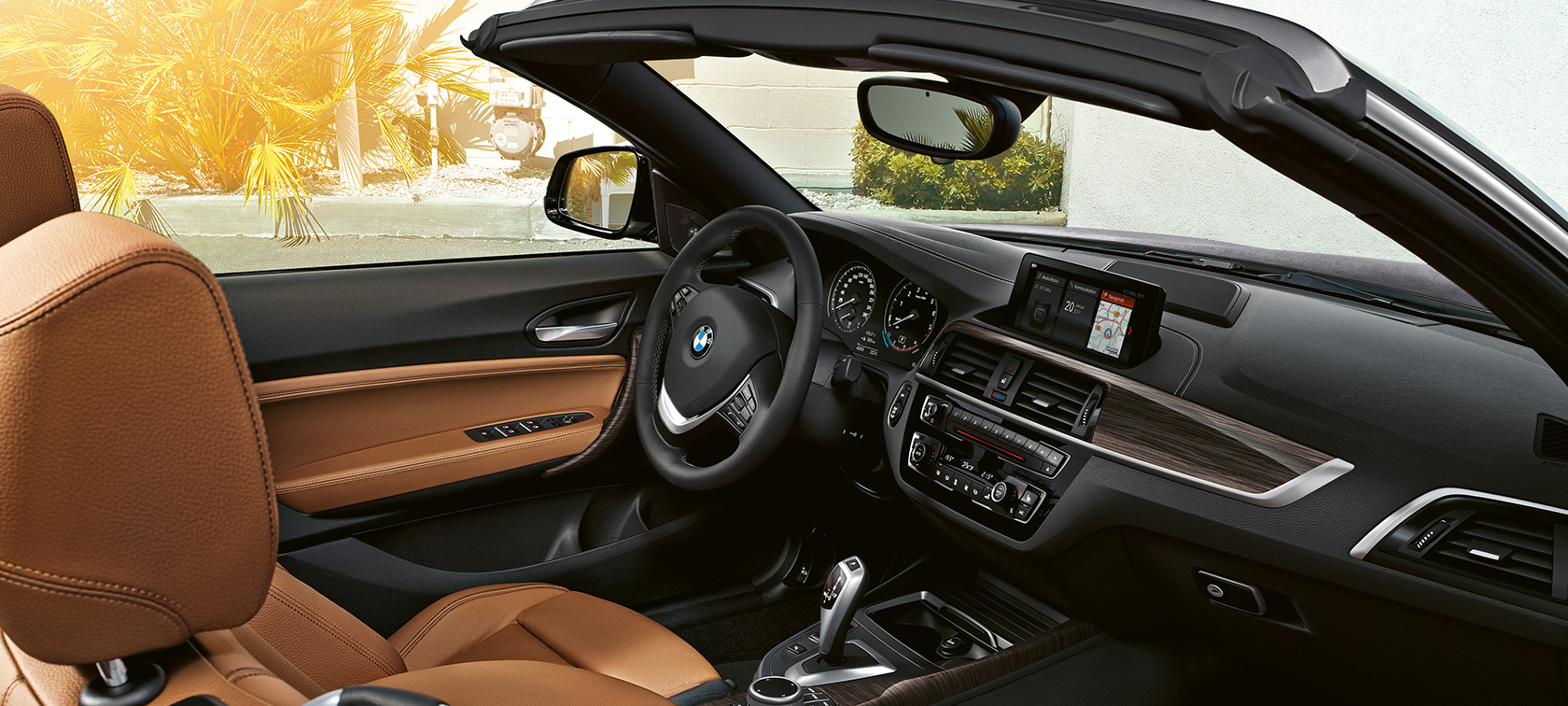 BMW serii 2 Cabrio, Łączność BMW serii 2 Cabrio, Łączność
