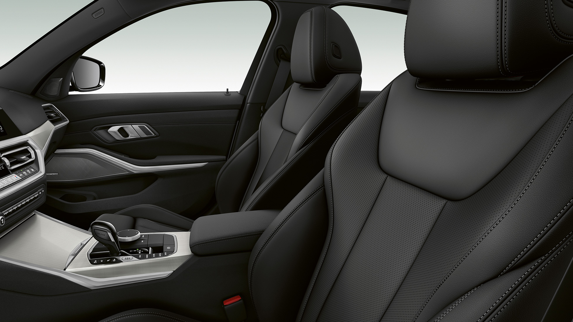 BMW serii 3 Limuzyna Model Sport Line fotele przednie. Zbliżenie boczne na przednie siedzenia BMW serii 3 Limuzyna w wyposażeniu Model Sport Line