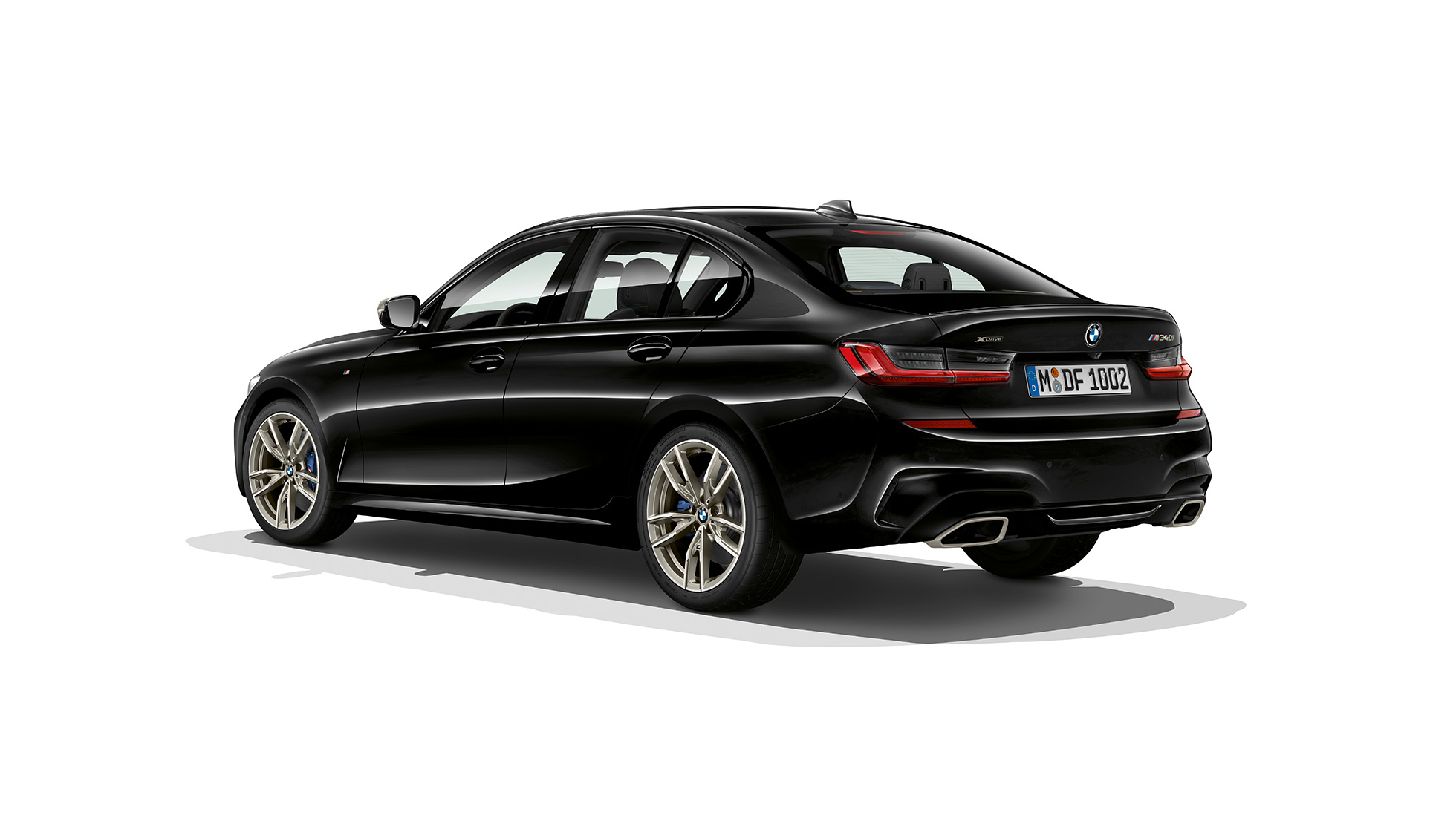 BMW serii 3 Limuzyna M340i xDrive tył Ujęcie trzy-czwarte na BMW serii 3 Limuzyna M340i xDrive.