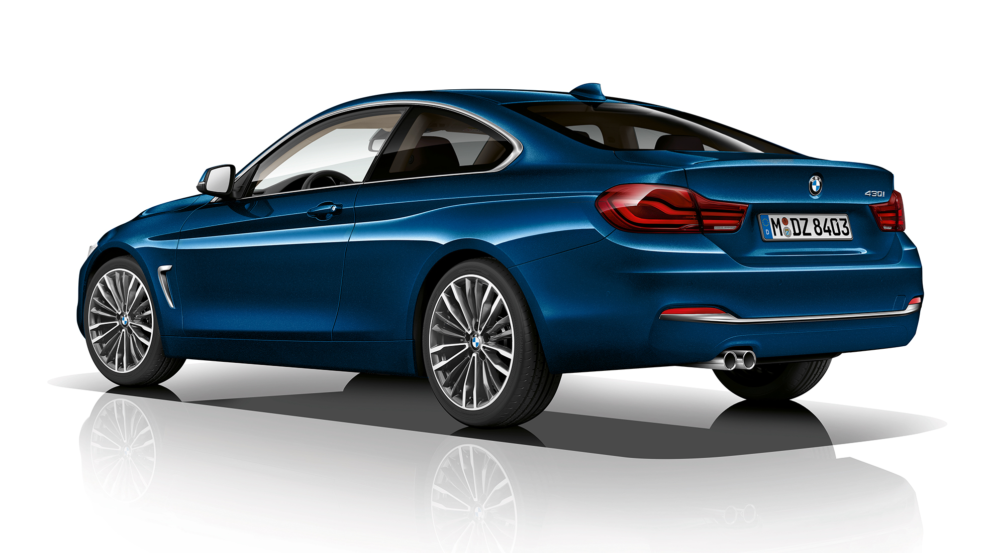 BMW serii 4 Coupé, model Luxury Line, półprofil z tyłu BMW serii 4 Coupé, model Luxury Line, półprofil z tyłu