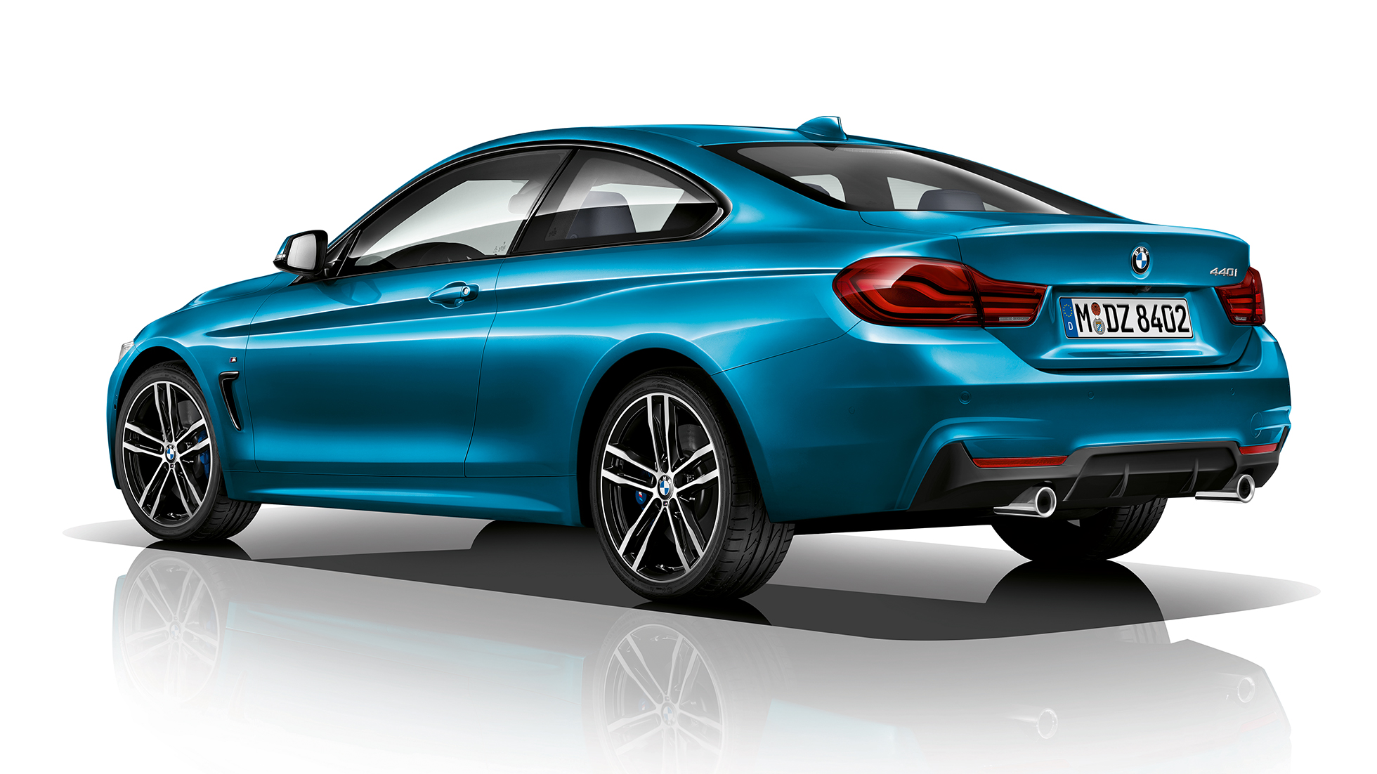 BMW serii 4 Coupé, model M Sport, półprofil z tyłu BMW serii 4 Coupé, model M Sport, półprofil z tyłu
