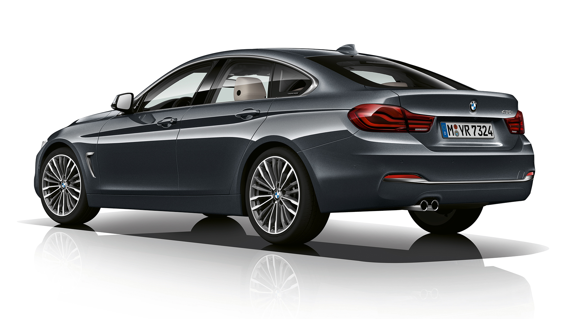 BMW serii 4 Gran Coupé, model Luxury Line, półprofil z tyłu BMW serii 4 Gran Coupé, model Luxury Line, półprofil z tyłu
