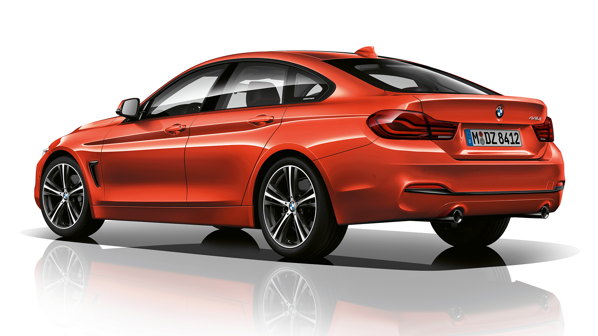 BMW serii 4 Gran Coupé, model Sport Line, półprofil z tyłu BMW serii 4 Gran Coupé, model Sport Line, półprofil z tyłu