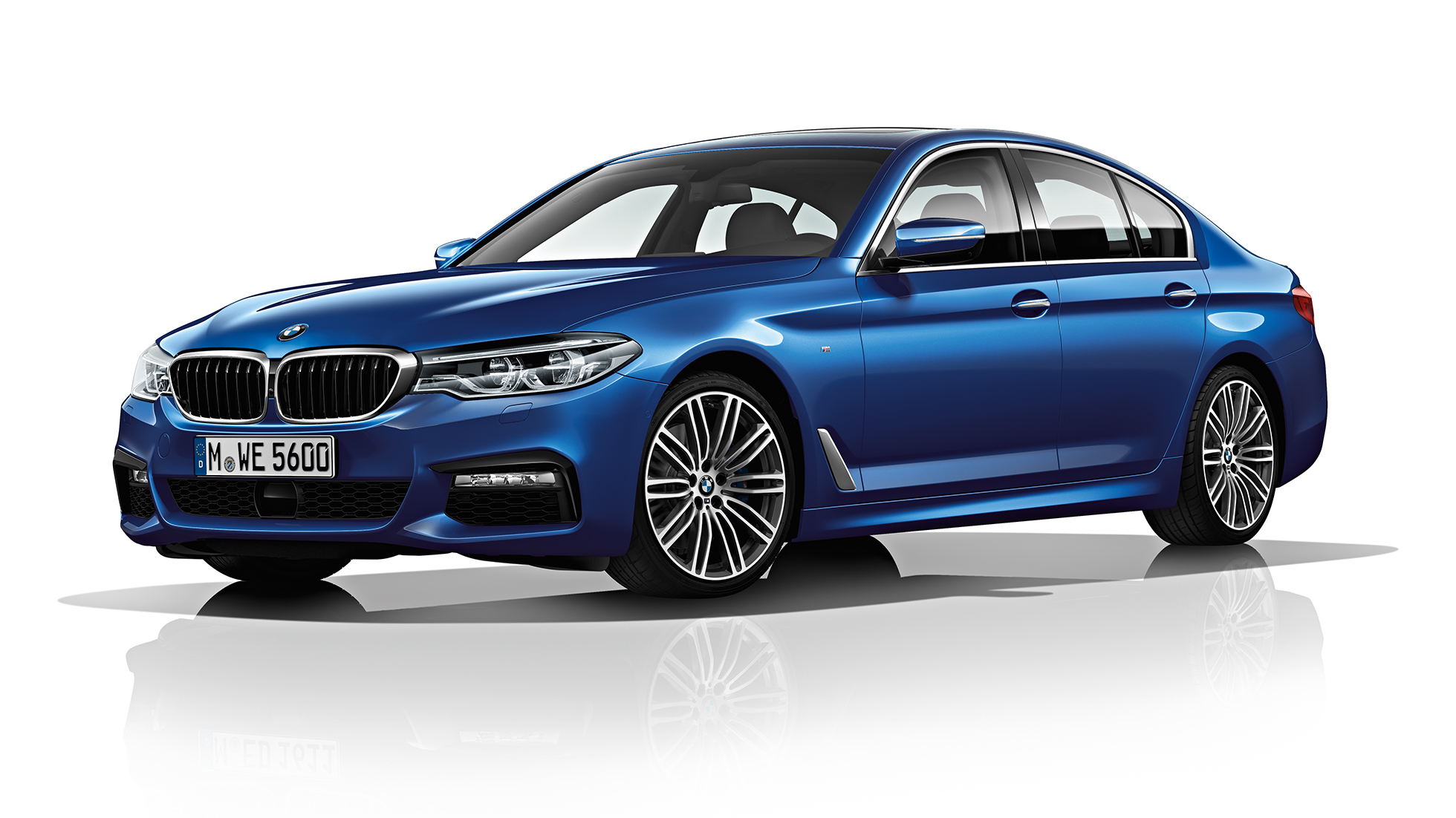 Pakiet sportowy M, przedni półprofil BMW serii 5 Limuzyna, 540i Limuzyna Pakiet sportowy M, BMW serii 5 Limuzyna, 540i Limuzyna G30, niebieski śródziemnomorski metalizowany, przedni półprofil