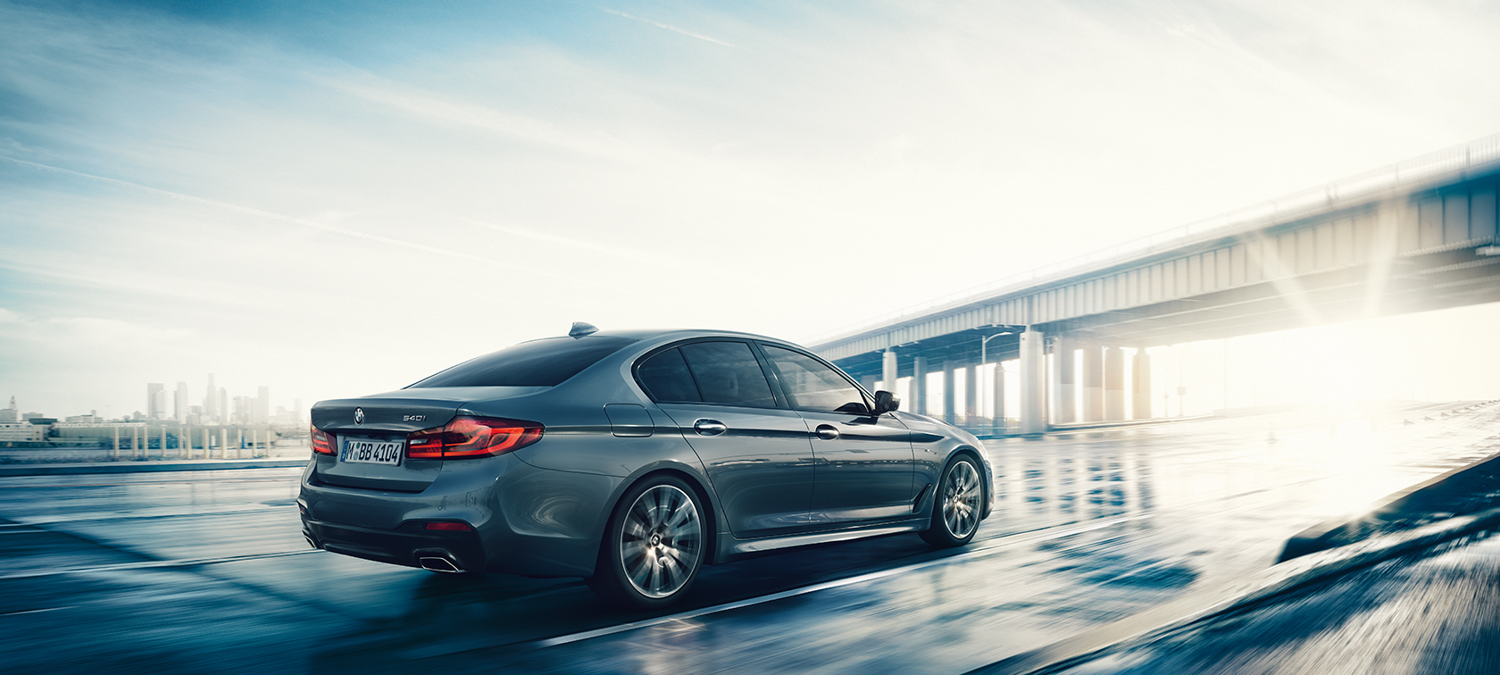 BMW serii 5 Limuzyna, 540i Limuzyna BMW serii 5 Limuzyna, 540i Limuzyna G30, bazaltowy metalizowany, tylny półprofil