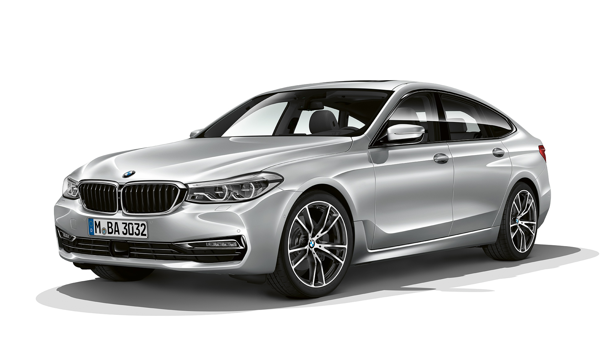 BMW serii 6 Gran Turismo G32 Sport Line, przedni półprofil BMW serii 6 Gran Turismo G32 2017 Sport Line, srebro lodowcowe, metalizowany, przedni półprofil