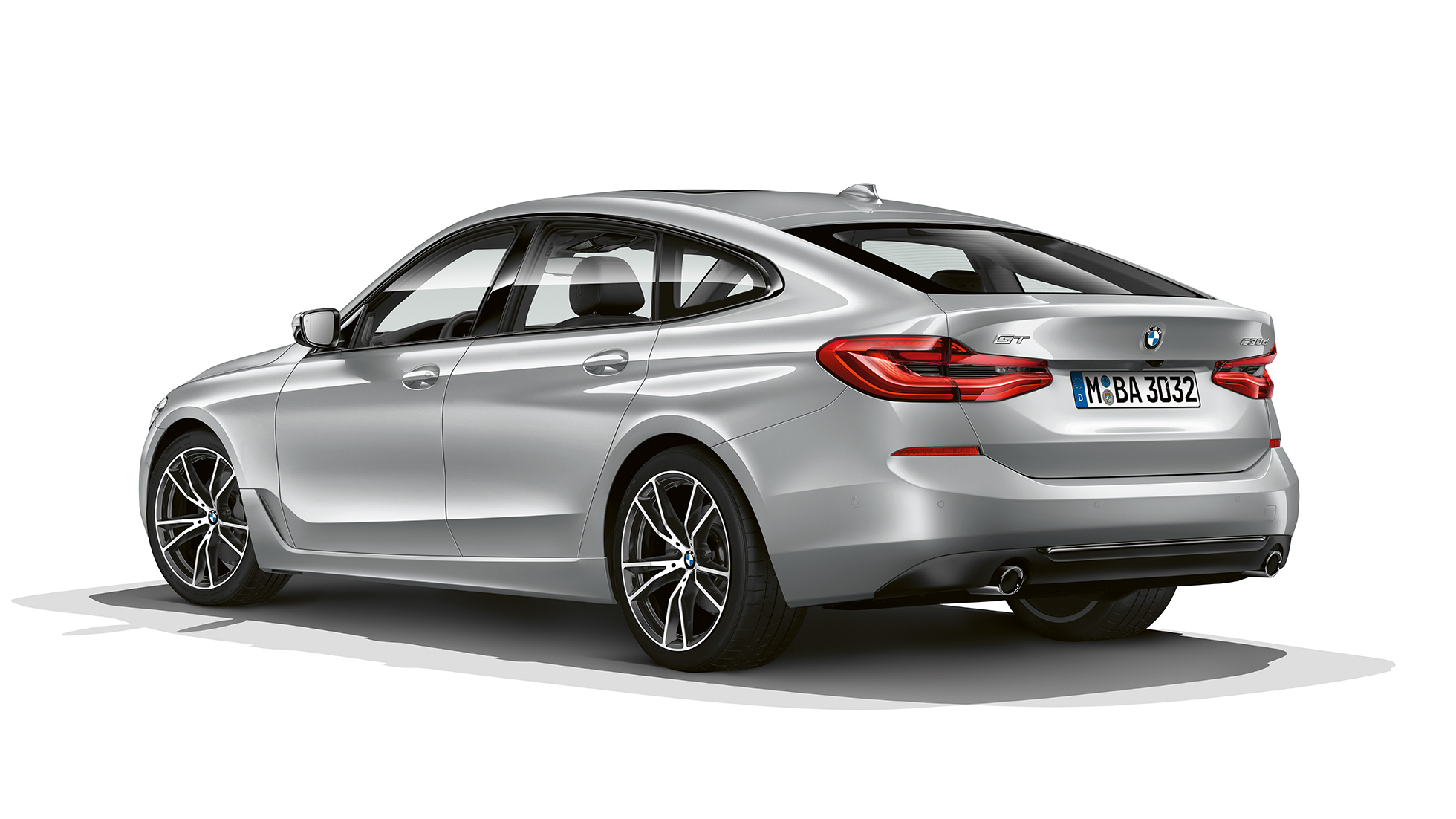 BMW serii 6 Gran Turismo G32 Sport Line, tylny półprofil BMW serii 6 Gran Turismo G32 2017 Sport Line, srebro lodowcowe, metalizowany, tylny półprofil