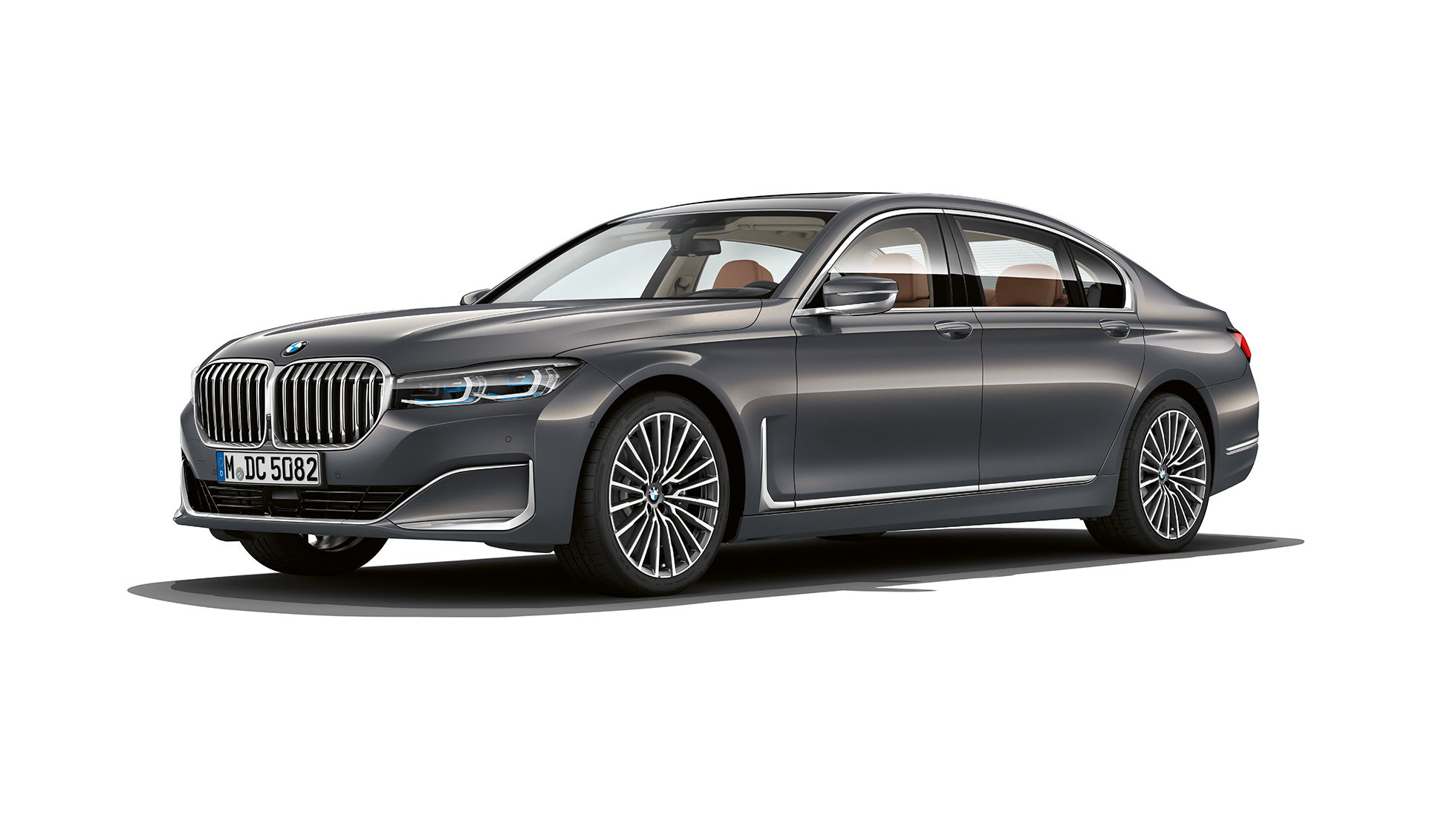 BMW serii 7 Limuzyna w stylistyce zewnętrznej Pure Excellence, przedni półprofil Szare BMW serii 7 Limuzyna w stylistyce zewnętrznej Pure Excellence w przednim półprofilu