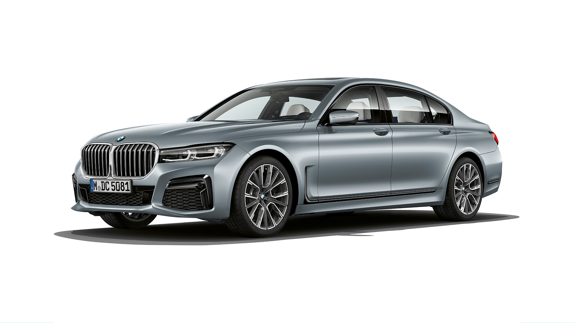 BMW serii 7 Limuzyna z pakietem sportowym M, przedni półprofil Szare BMW serii 7 Limuzyna z pakietem sportowym M, przedni półprofil