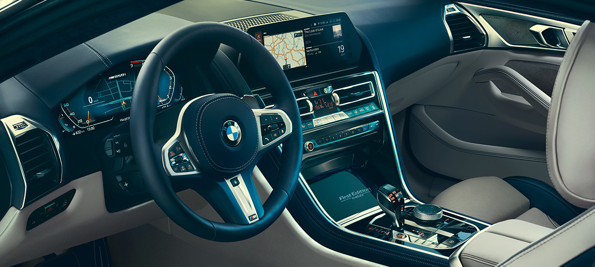 BMW M850i Coupé First Edition, kokpit kierowcy Kokpit kierowcy BMW M850i Coupé First Edition