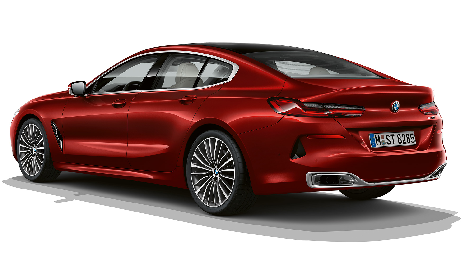 Model podstawowy, ujęcie z półprofilu od tyłu BMW serii 8 Gran Coupé, model podstawowy, ujęcie z półprofilu od tyłu
