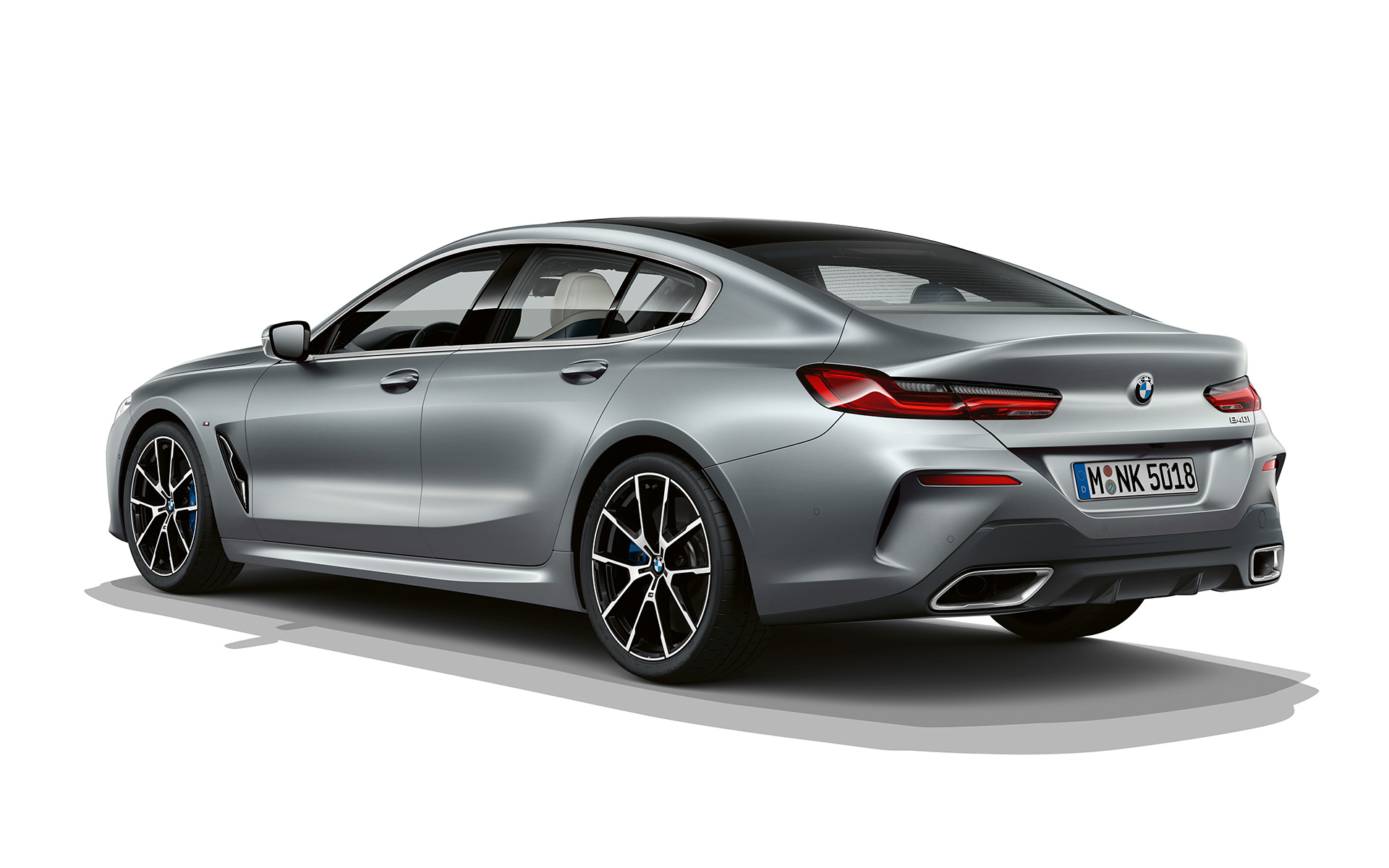 Frozen Tempration, ujęcie z półprofilu od tyłu BMW serii 8 Gran Coupé, Frozen Tempration, ujęcie z półprofilu od tyłu
