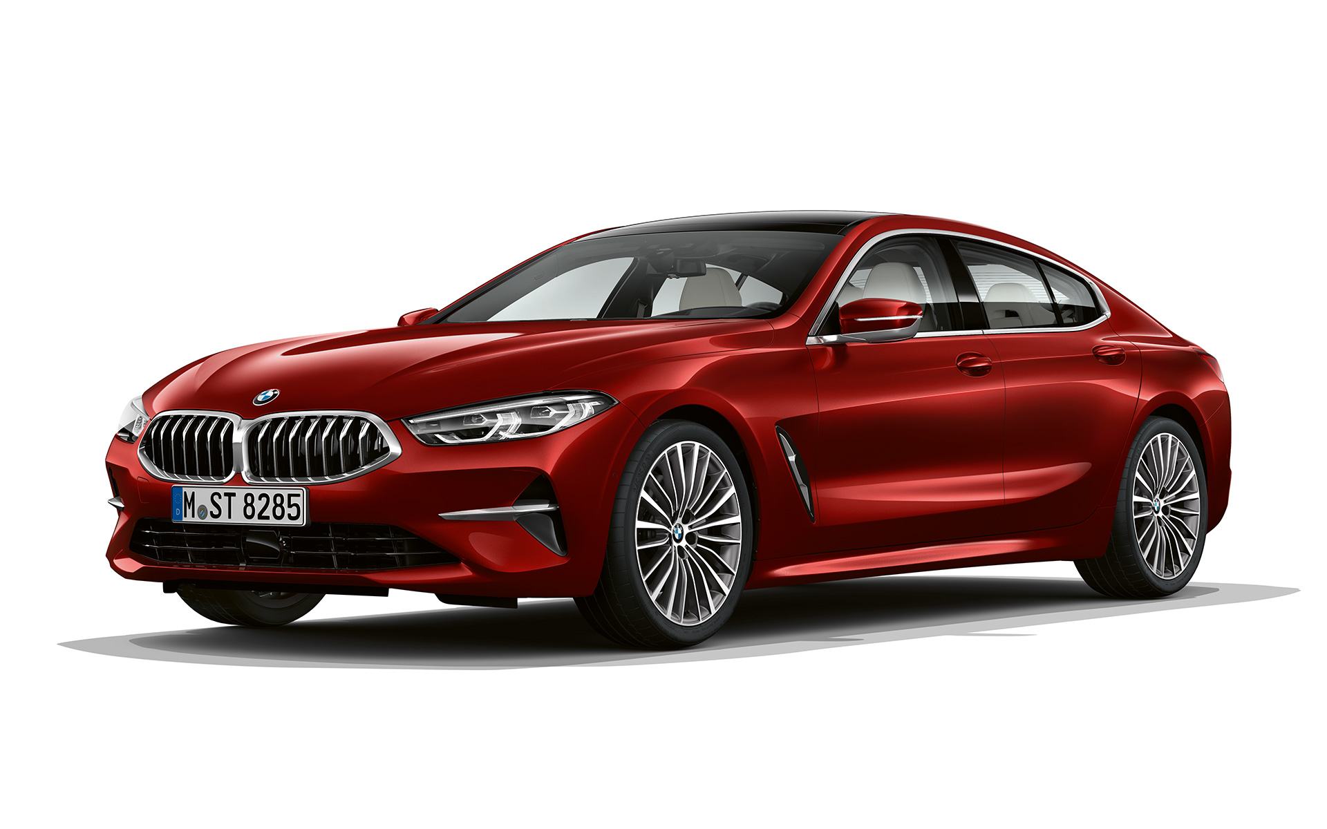 Impulsive Heat, ujęcie z półprofilu od przodu BMW serii 8 Gran Coupé, Impulsive Heat, ujęcie z półprofilu od przodu