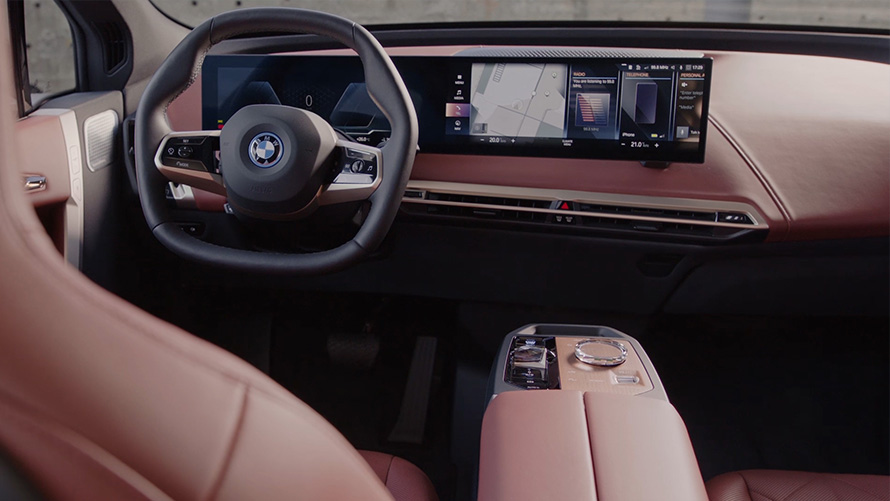 BMW iX i20 elektryczny SUV najważniejsze cechy wnętrza film BMW iX i20 2021 elektryczny SUV najważniejsze cechy wnętrza film