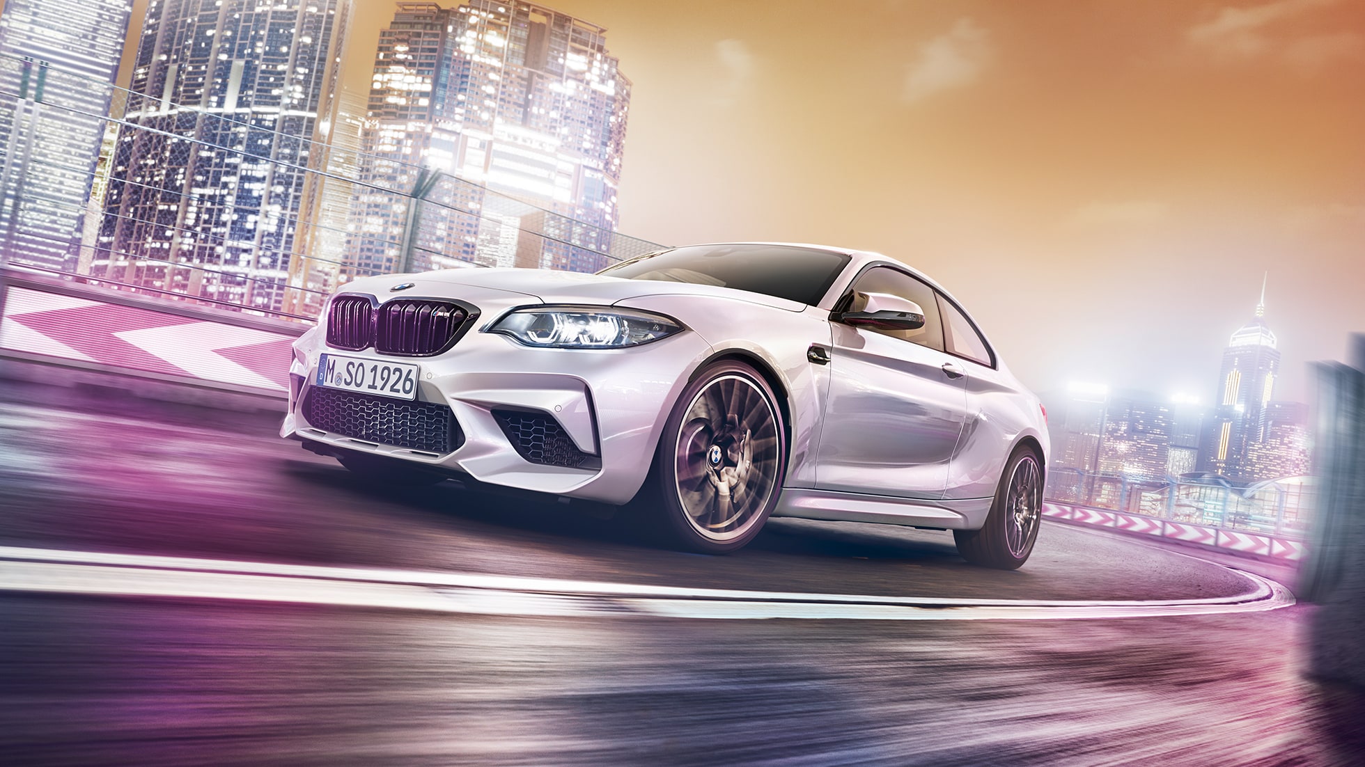 Wygląd zewnętrzny BMW M2 Competition F87 Wygląd zewnętrzny BMW M2 Competition F87 2018, srebrny Hockenheim metalizowany, przedni półprofil