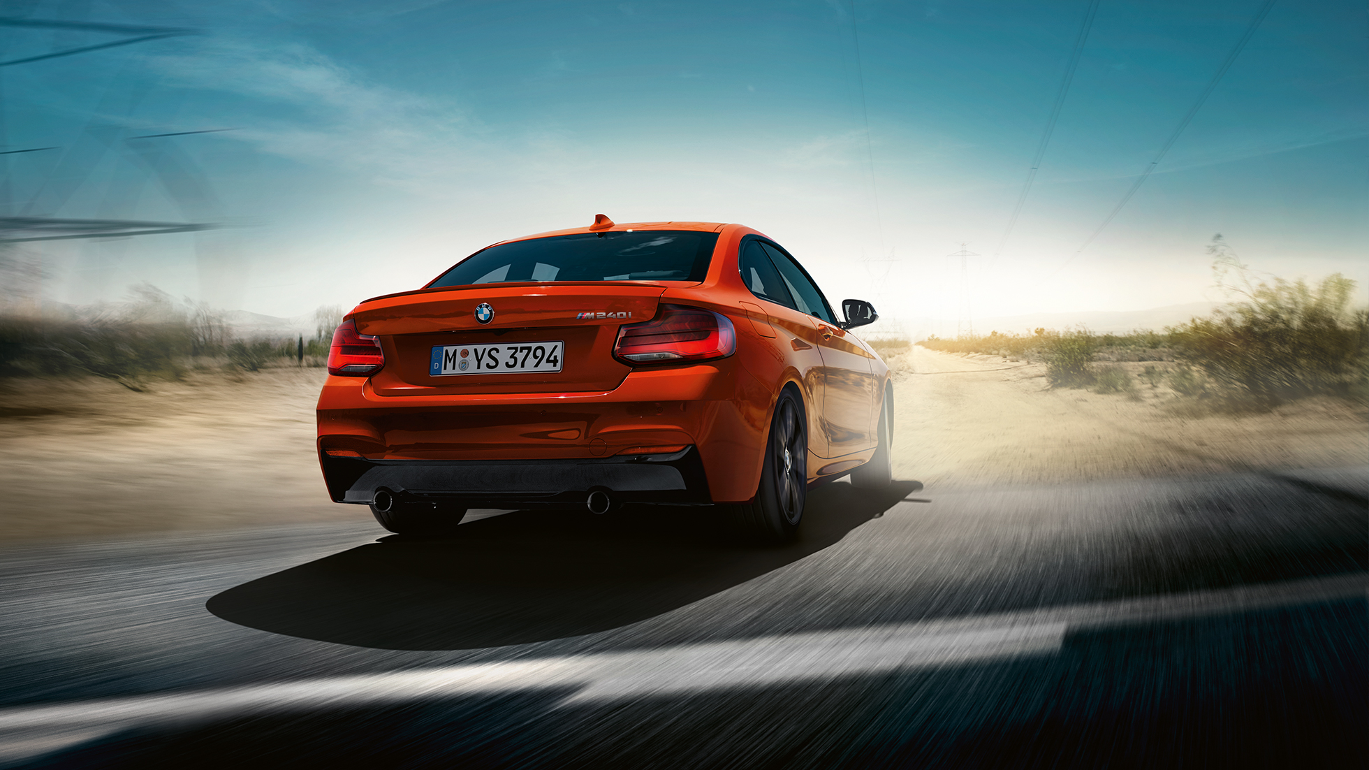 Układ jezdny BMW M240i Coupé Układ jezdny BMW M240i Coupé F22 2017, pomarańczowy zachód słońca metalizowany
