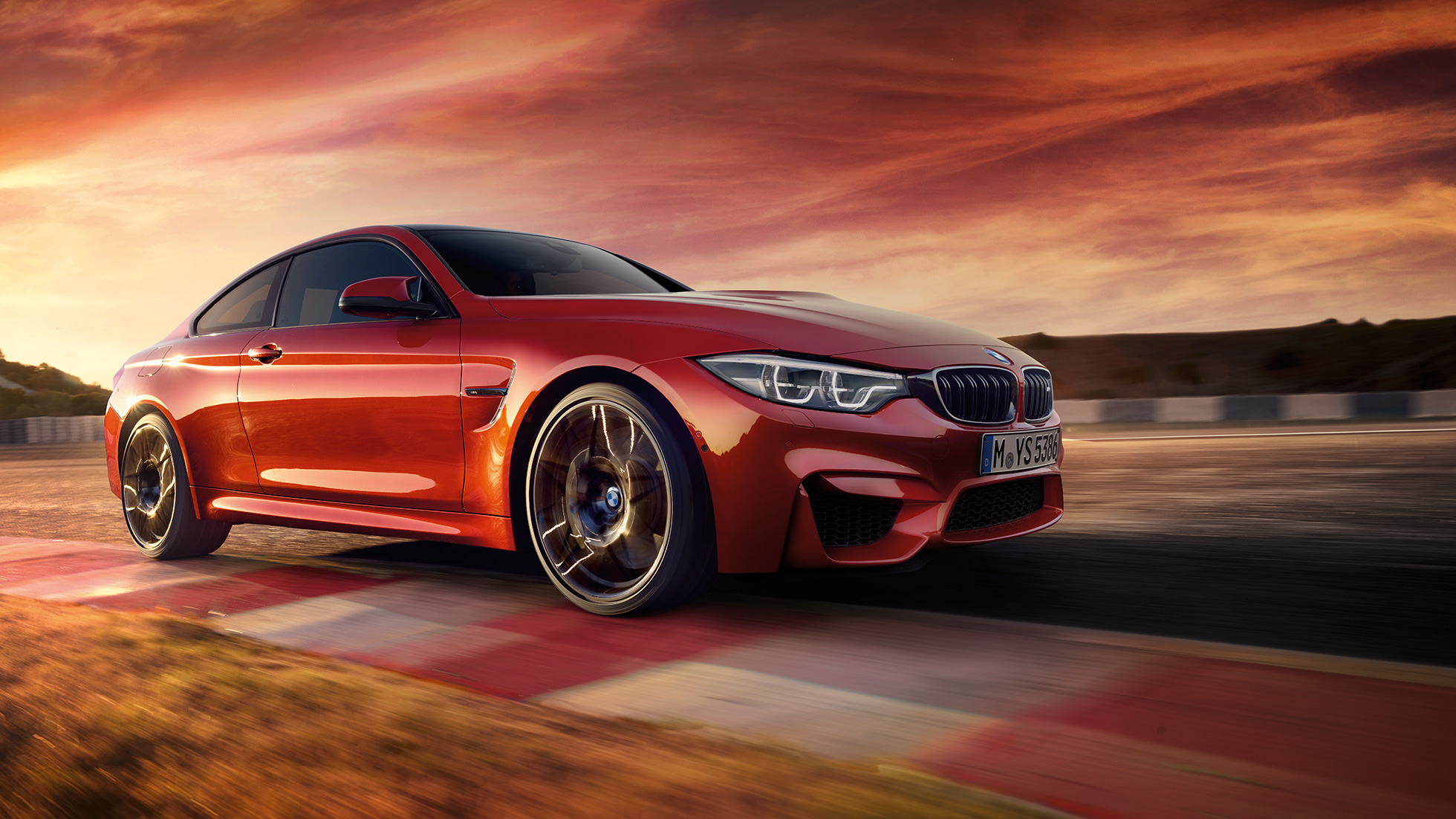 BMW M4 Coupé, pakiet M Competition BMW M4 Coupé, pakiet M Competition, dynamika jazdy