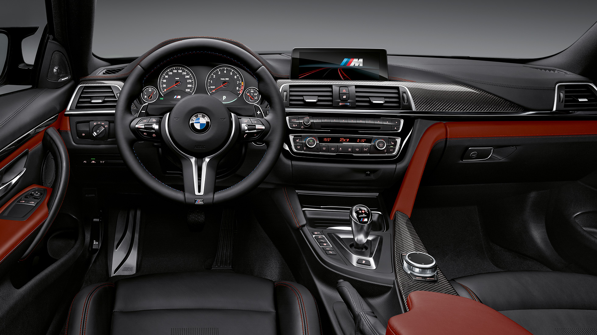 BMW M4 Coupé, deska rozdzielcza BMW M4 Coupé, stylistyka, deska rozdzielcza