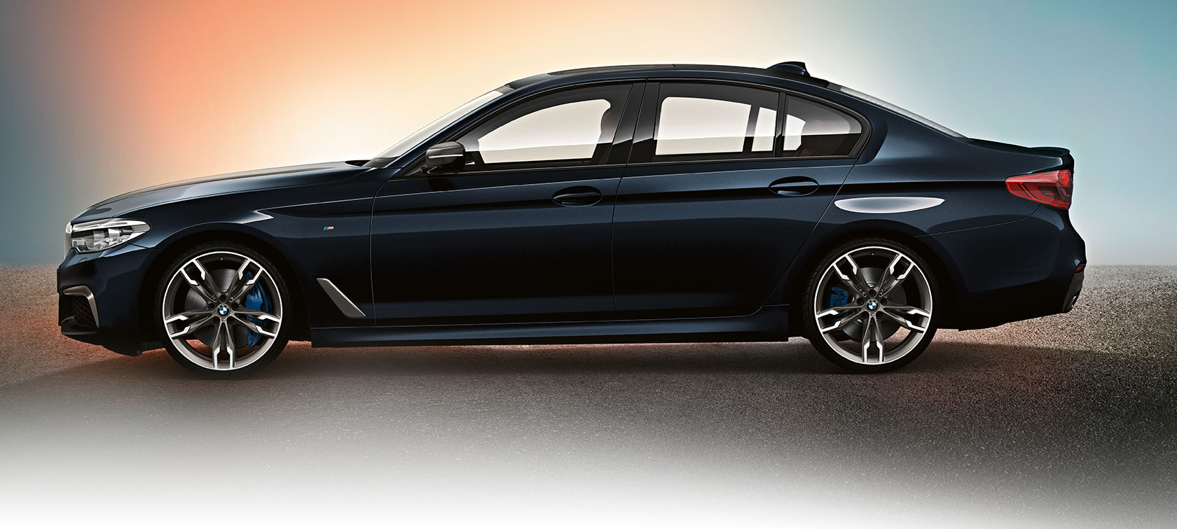 Stylistyka samochodów M5. Stylistyka samochodów BMW M5 M550i xDrive i M550d xDrive.