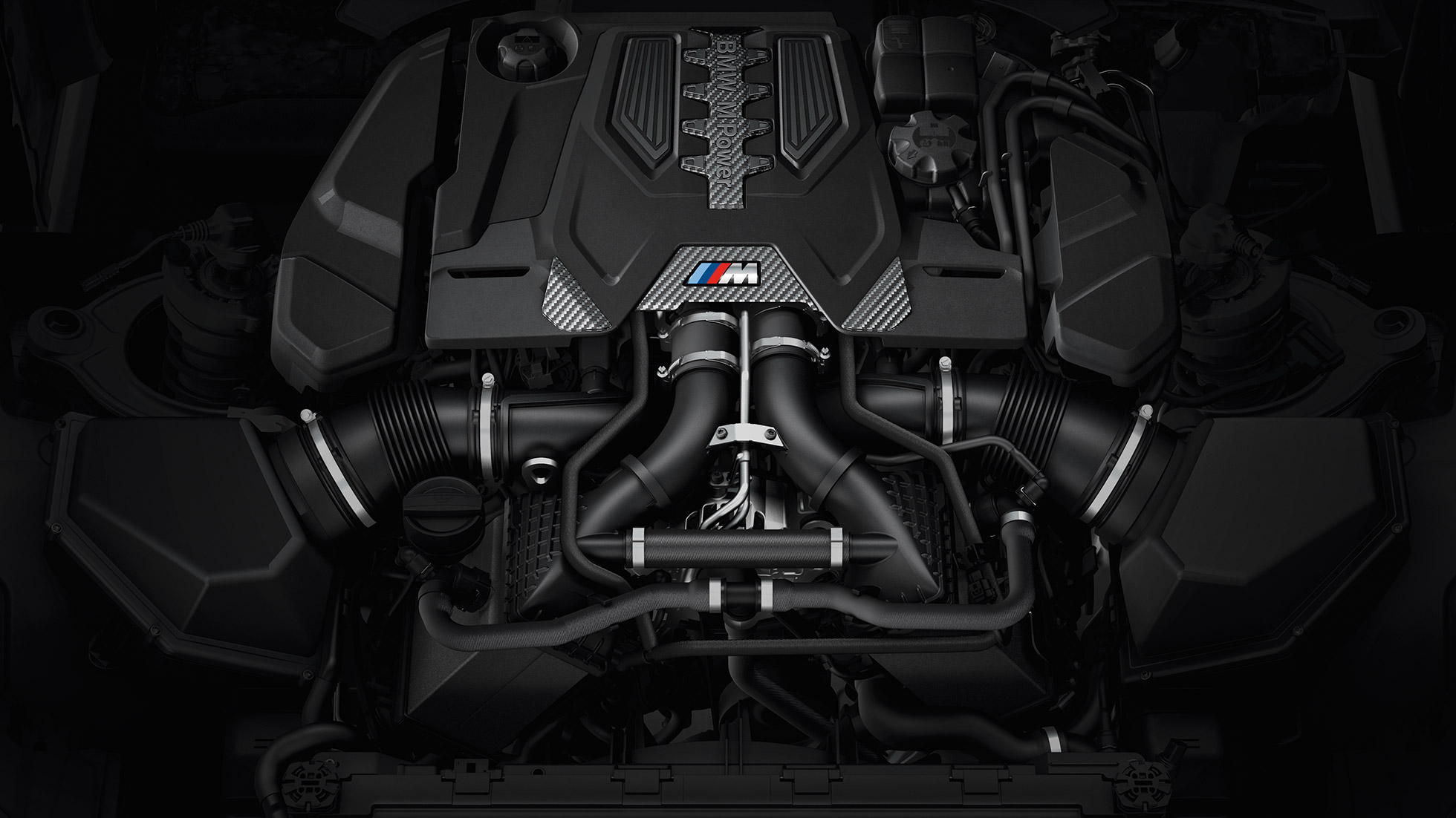 8-cylindrowy silnik benzynowy M TwinPower Turbo. Silnik BMW M5 Competition z osłoną M.