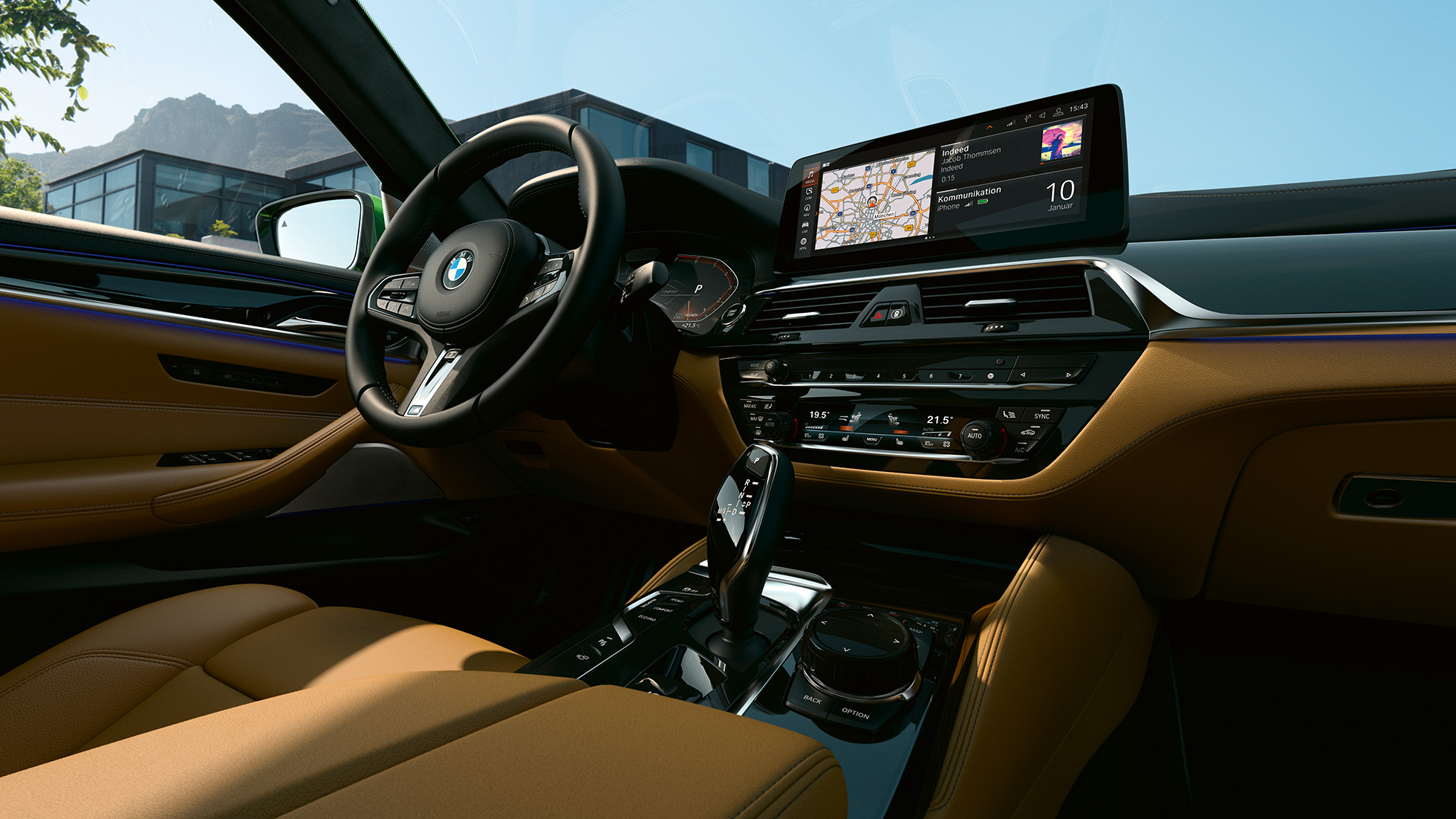 BMW M550i xDrive Limuzyna G30 LCI Facelift 2020, deska rozdzielcza z monitorem pokładowym 12,3’’ BMW M550i xDrive Limuzyna G30 LCI Facelift 2020, deska rozdzielcza z monitorem pokładowym 12,3’’
