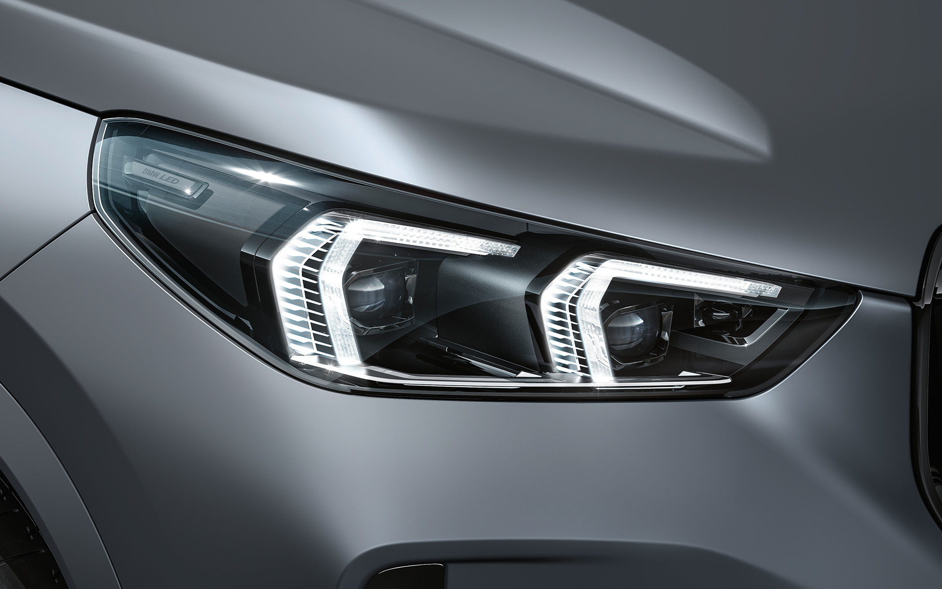 BMW X1 M35i xDrive wygląd zewnętrzny reflektory diodowe BMW X1 M35i xDrive wygląd zewnętrzny detal reflektory diodowe