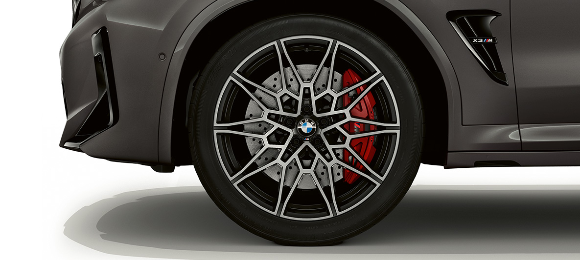 BMW X3 M Individual obręcz ze stopów lekkich F97 LCI modernizacja 2021 BMW X3 M Individual F97 LCI modernizacja 2021 Grigio Telesto obręcz ze stopów lekkich zbliżenie