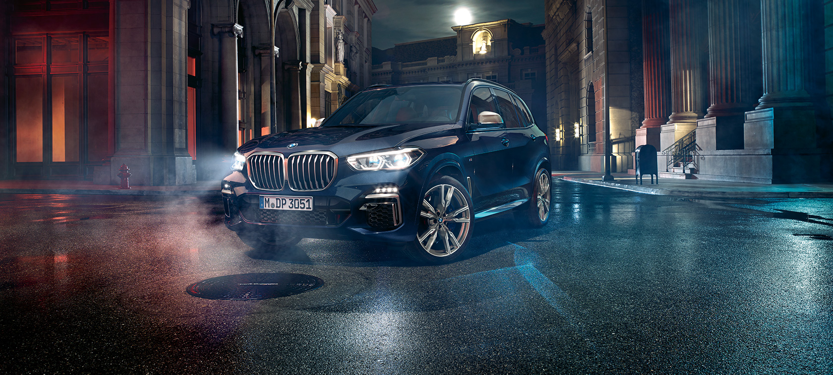 BMW X5 M50i i M50d, przedni półprofil BMW X5 M50i i M50d G05 czarny karbon metalizowany, przedni półprofil
