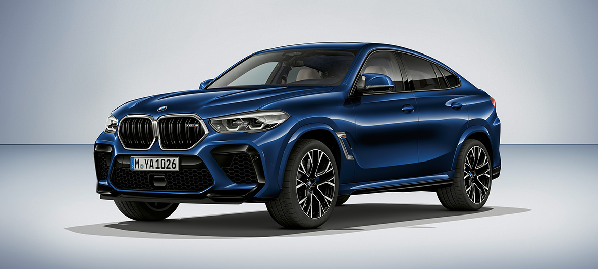 BMW X6 M BMW Individual niebieski tanzanit metalizowany BMW X6 M F96 2020 niebieski tanzanit BMW Individual metalizowany boczny półprofil