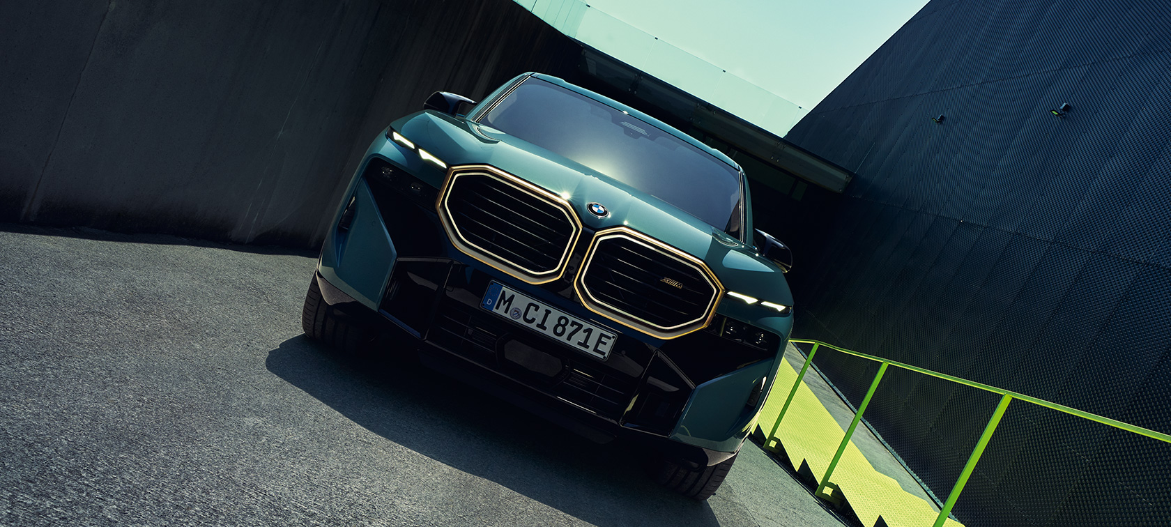 BMW XM G09 dynamika jazdy BMW XM G09 dynamika jazdy najważniejsze cechy