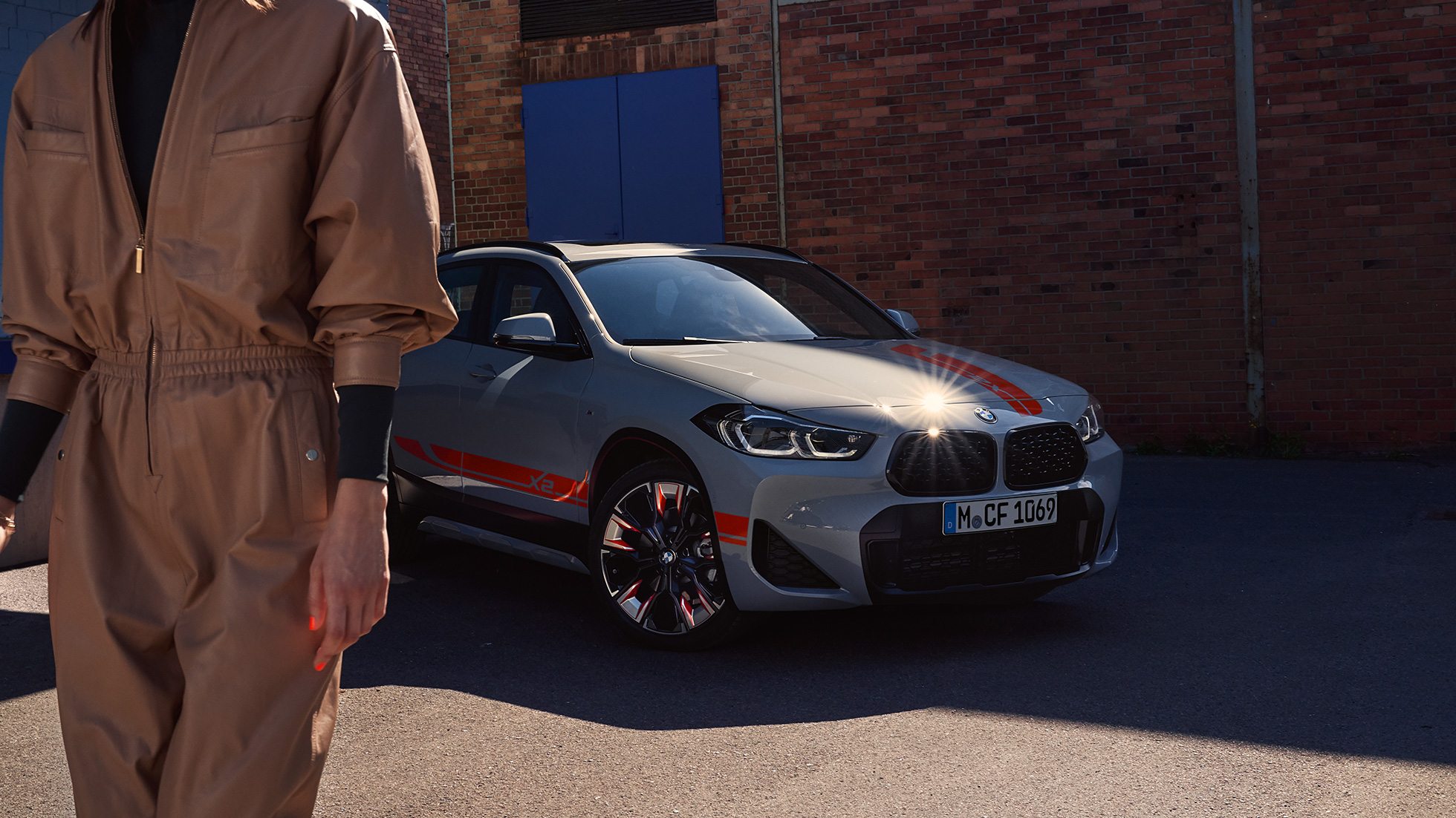 Atrapa chłodnicy BMW X2 F39 BMW X2 2018 F39 galwaniczny złoty, metalizowany, widok z przodu, atrapa chłodnicy