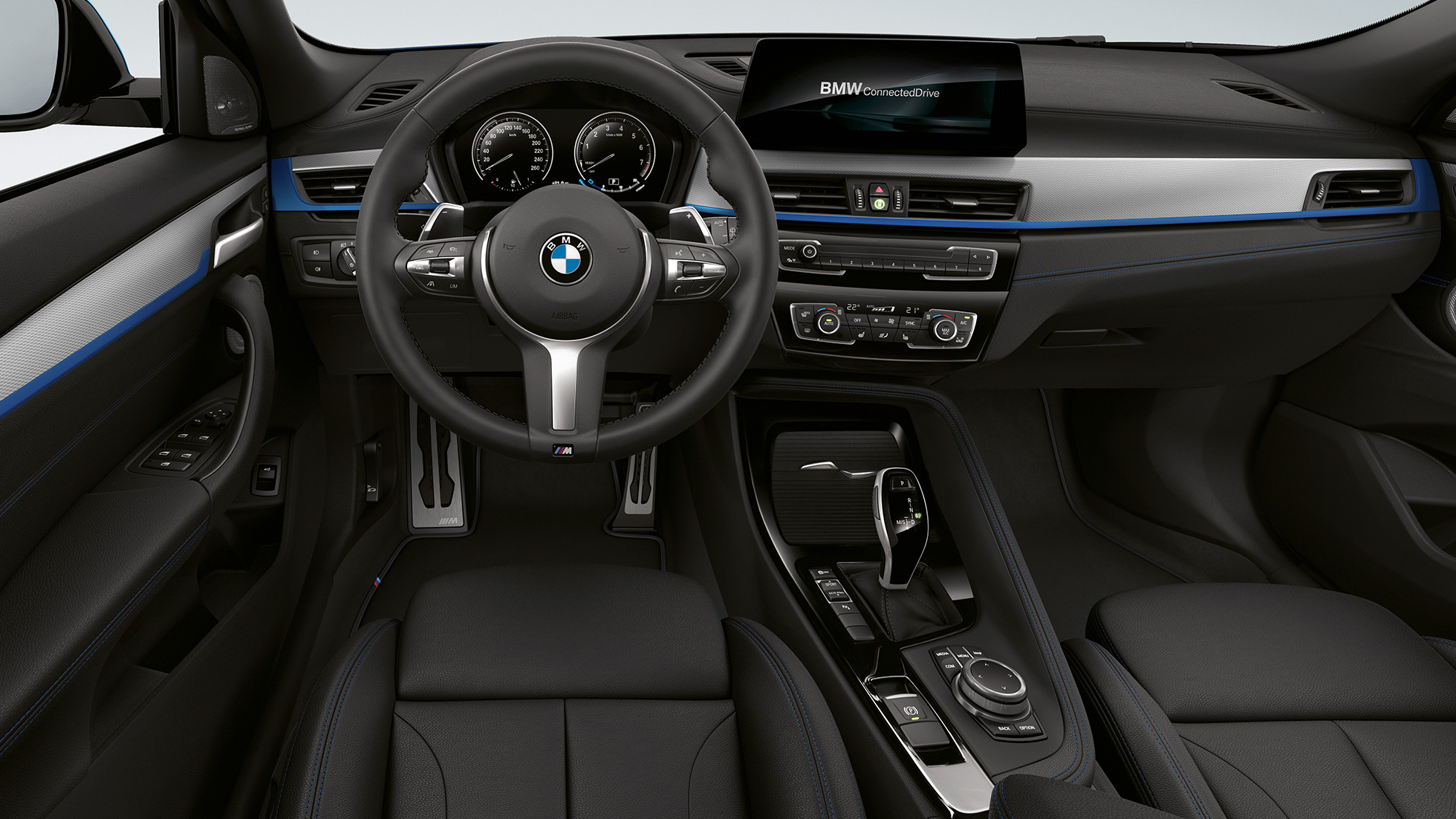 Kokpit BMW X2 sDrive20i model M Sport BMW X2 sDrive20i model M Sport X 2018 F39 wnętrze, tapicerka skórzana