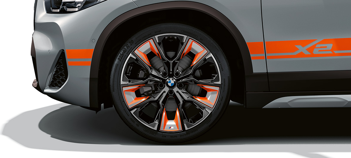 Obręcze kół ze stopów lekkich BMW X2 2020 F39 BMW X2 2020 F39 szary Brooklyn widok z boku obręcze kół ze stopów lekkich