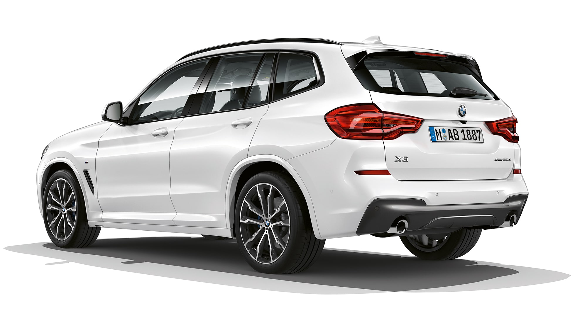 BMW X3 M40i, model M Sport, półprofil z tyłu BMW X3 M40i, model M Sport, półprofil z tyłu