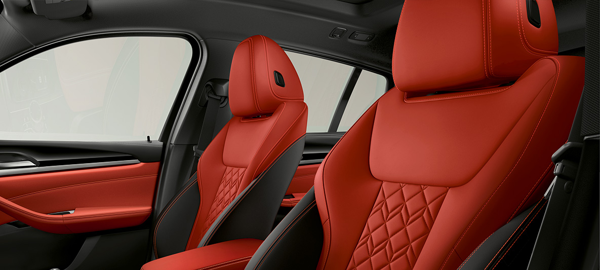 Rozszerzona tapicerka BMW Individual ze skóry Merino, czarna BMW X4 Rozszerzona tapicerka BMW Individual ze skóry Merino, czarna BMW X4 G02 2018 wnętrze