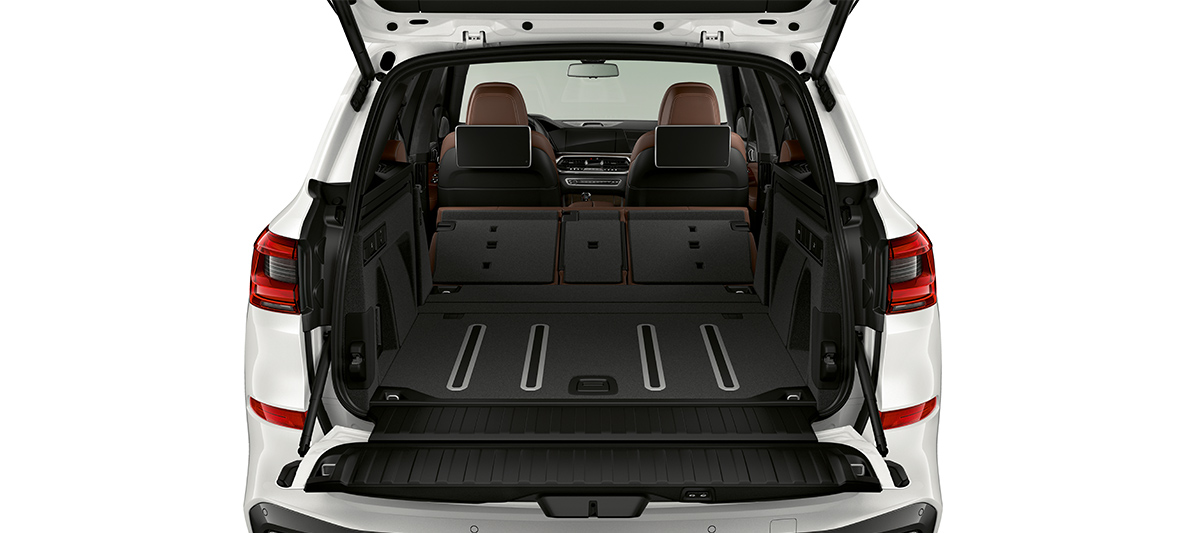 Przestrzeń bagażowa BMW X5 Przestrzeń bagażowa BMW X5